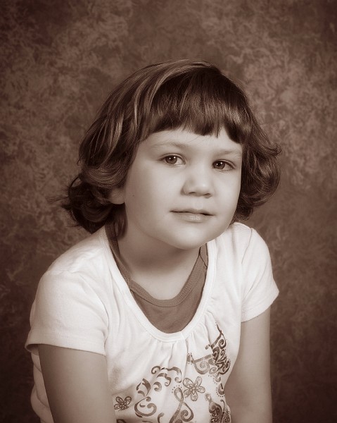 emma_kindergarten_school_sepia.jpg