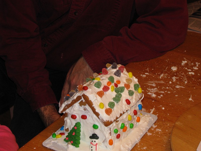 gingerbread_house.JPG